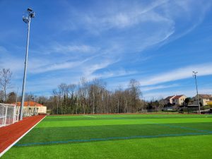 STADE DE FOOT D'ECOLE VALENTIN avec projecteur led