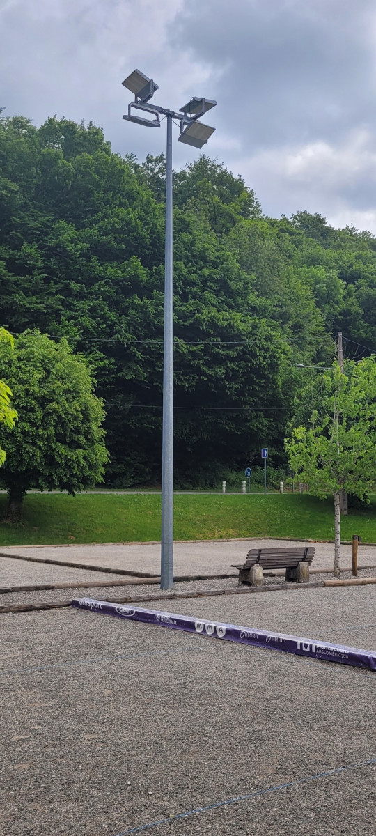 20250527_120709 Eclairage terrain de pétanque Etupes