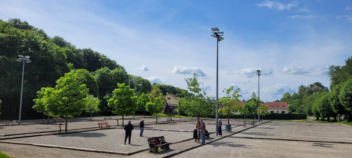 Eclairage terrain de pétanque Etupes