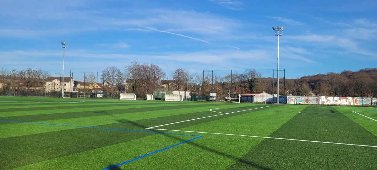 20251218_143100 Stade de foot Andelnans